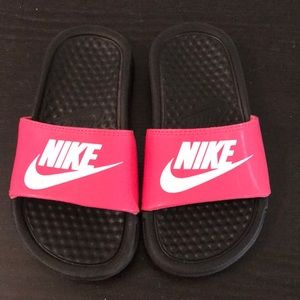 toddler slides nike